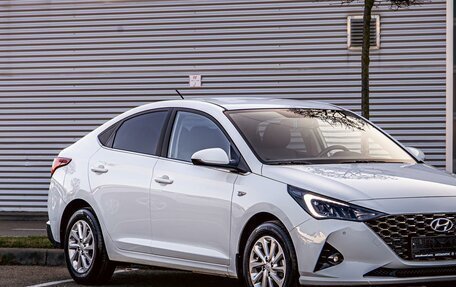 Hyundai Solaris II рестайлинг, 2021 год, 1 355 000 рублей, 7 фотография