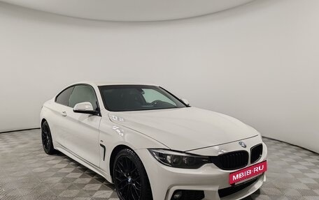 BMW 4 серия, 2019 год, 2 620 000 рублей, 3 фотография