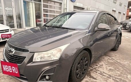 Chevrolet Cruze II, 2014 год, 819 000 рублей, 2 фотография