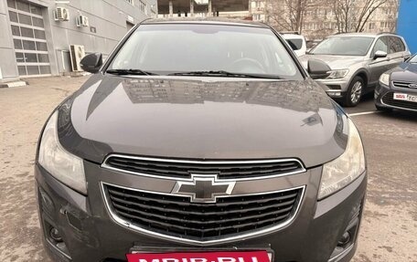 Chevrolet Cruze II, 2014 год, 819 000 рублей, 9 фотография