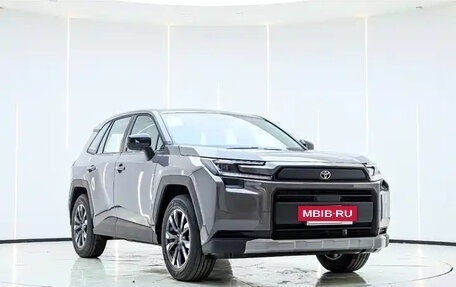 Toyota RAV4, 2026 год, 3 825 000 рублей, 3 фотография