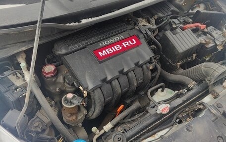 Honda Insight II рестайлинг, 2010 год, 875 000 рублей, 5 фотография