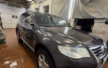 Volkswagen Touareg III, 2010 год, 1 200 000 рублей, 3 фотография