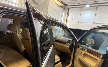 Volkswagen Touareg III, 2010 год, 1 200 000 рублей, 4 фотография