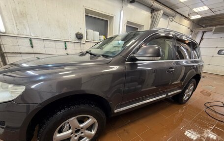 Volkswagen Touareg III, 2010 год, 1 200 000 рублей, 19 фотография