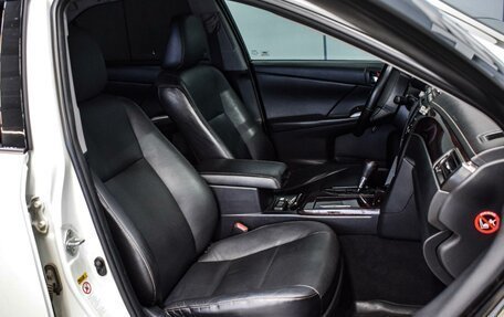 Toyota Camry, 2015 год, 1 850 000 рублей, 8 фотография