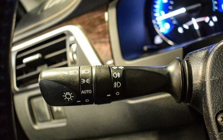 Toyota Camry, 2015 год, 1 850 000 рублей, 14 фотография