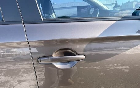 Mitsubishi Outlander III рестайлинг 3, 2022 год, 1 800 000 рублей, 10 фотография