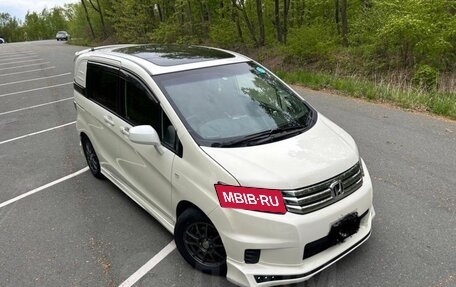 Honda Freed I, 2011 год, 1 100 000 рублей, 1 фотография