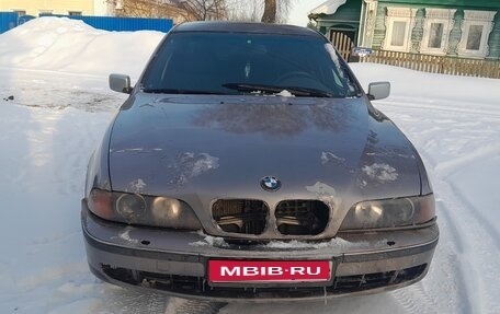 BMW 5 серия, 2000 год, 250 000 рублей, 1 фотография