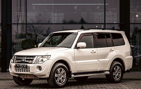 Mitsubishi Pajero IV, 2014 год, 2 035 000 рублей, 1 фотография