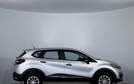 Renault Kaptur I рестайлинг, 2017 год, 1 360 000 рублей, 4 фотография