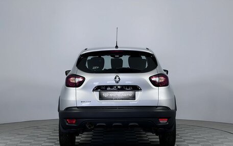 Renault Kaptur I рестайлинг, 2017 год, 1 360 000 рублей, 6 фотография