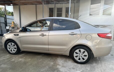 KIA Rio III рестайлинг, 2014 год, 930 000 рублей, 5 фотография