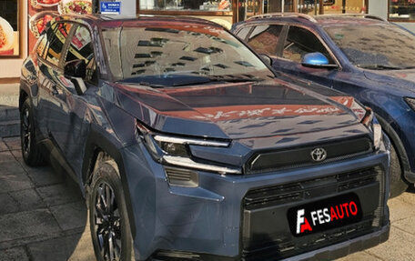 Toyota RAV4, 2025 год, 4 490 000 рублей, 2 фотография