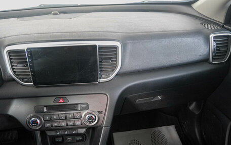 KIA Sportage IV рестайлинг, 2019 год, 2 119 000 рублей, 13 фотография