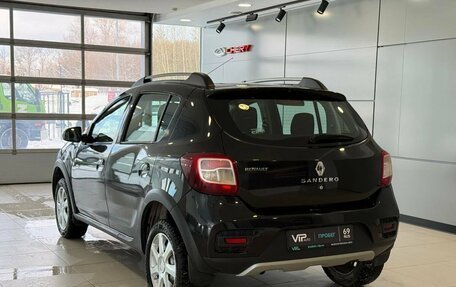 Renault Sandero II рестайлинг, 2018 год, 1 017 000 рублей, 4 фотография