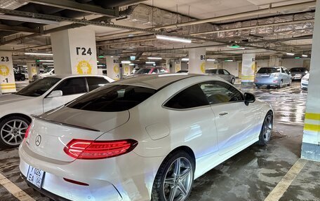 Mercedes-Benz C-Класс, 2016 год, 1 800 000 рублей, 5 фотография