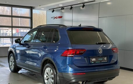 Volkswagen Tiguan II, 2020 год, 2 375 000 рублей, 4 фотография