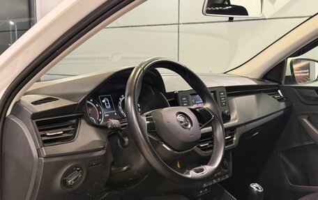 Skoda Rapid II, 2021 год, 1 645 000 рублей, 8 фотография