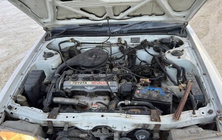 Toyota Carina, 1989 год, 100 000 рублей, 6 фотография