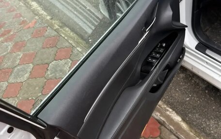 Toyota Camry, 2019 год, 2 600 000 рублей, 11 фотография