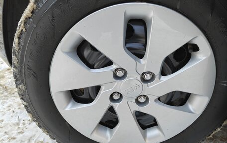 KIA Rio III рестайлинг, 2013 год, 850 000 рублей, 13 фотография