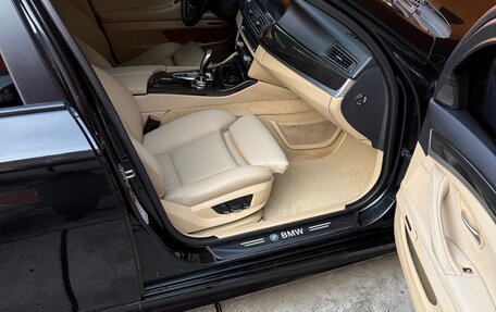 BMW 5 серия, 2010 год, 1 850 000 рублей, 3 фотография