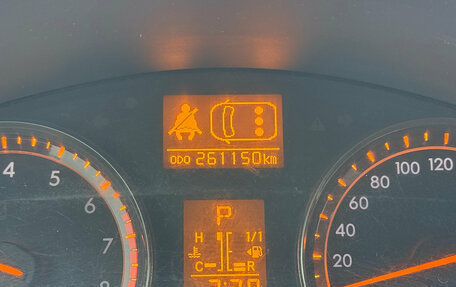 Toyota Avensis III рестайлинг, 2011 год, 999 000 рублей, 12 фотография