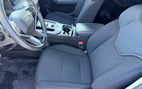 Haval Jolion, 2022 год, 1 699 000 рублей, 18 фотография