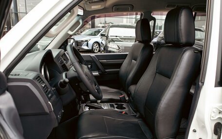 Mitsubishi Pajero IV, 2014 год, 2 035 000 рублей, 11 фотография