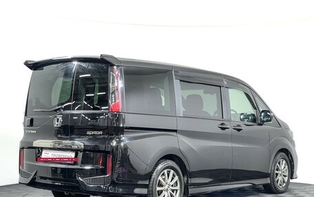 Honda Stepwgn IV, 2018 год, 2 197 000 рублей, 4 фотография