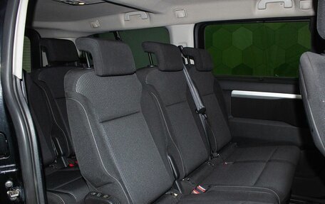 Peugeot Traveller I, 2018 год, 2 049 000 рублей, 12 фотография