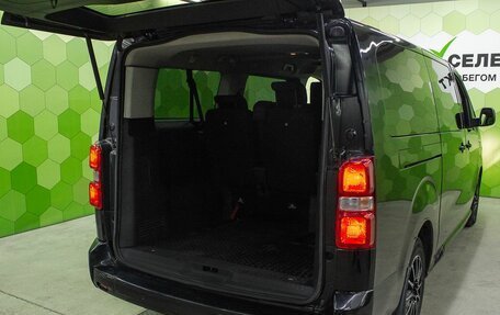 Peugeot Traveller I, 2018 год, 2 049 000 рублей, 20 фотография