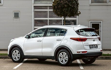 KIA Sportage IV рестайлинг, 2018 год, 1 565 000 рублей, 4 фотография