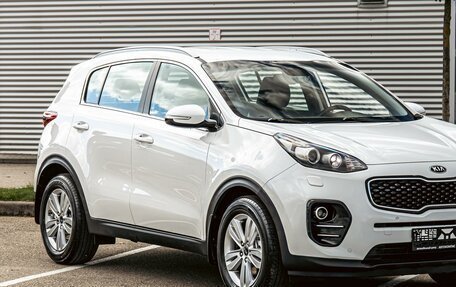 KIA Sportage IV рестайлинг, 2018 год, 1 565 000 рублей, 7 фотография