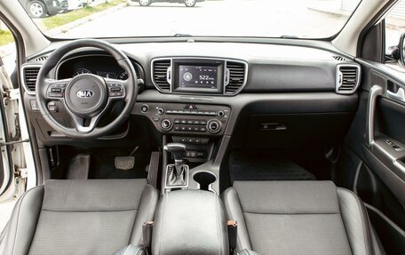 KIA Sportage IV рестайлинг, 2018 год, 1 565 000 рублей, 16 фотография