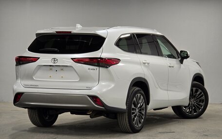 Toyota Highlander, 2025 год, 5 545 000 рублей, 4 фотография