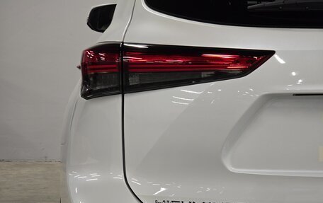 Toyota Highlander, 2025 год, 5 545 000 рублей, 22 фотография