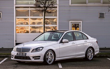 Mercedes-Benz C-Класс, 2014 год, 1 355 000 рублей, 1 фотография