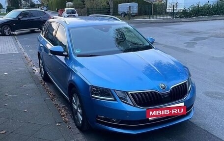 Skoda Octavia, 2019 год, 2 100 000 рублей, 2 фотография