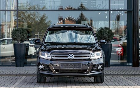 Volkswagen Tiguan I, 2015 год, 1 455 000 рублей, 2 фотография