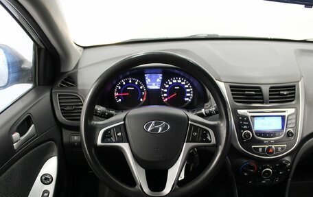 Hyundai Solaris II рестайлинг, 2012 год, 690 000 рублей, 8 фотография