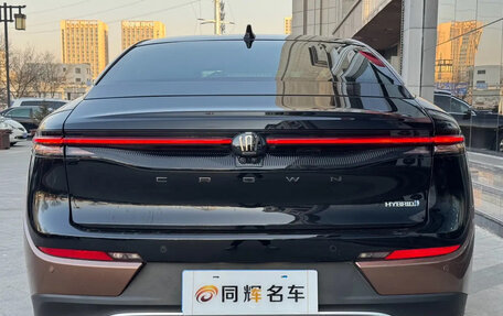 Toyota Crown, 2024 год, 6 100 008 рублей, 3 фотография