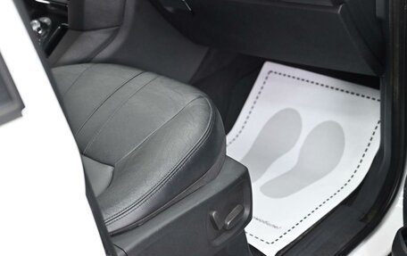 Land Rover Discovery IV, 2012 год, 1 355 000 рублей, 14 фотография