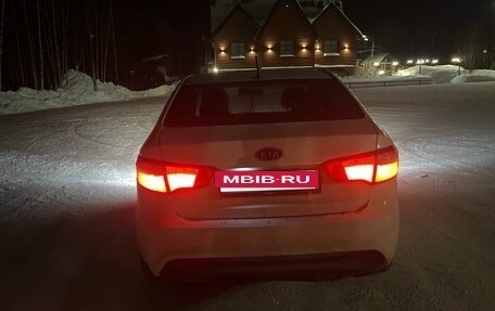 KIA Rio III рестайлинг, 2012 год, 800 000 рублей, 3 фотография