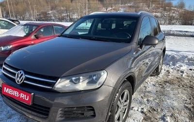 Volkswagen Touareg III, 2011 год, 1 750 000 рублей, 1 фотография