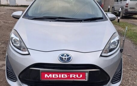 Toyota Aqua I, 2019 год, 1 350 000 рублей, 1 фотография