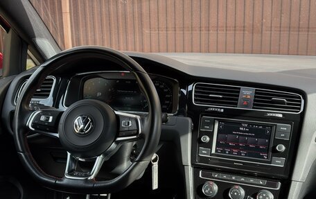 Volkswagen Golf GTI VII, 2019 год, 2 480 000 рублей, 24 фотография