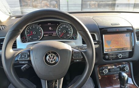 Volkswagen Touareg III, 2011 год, 1 750 000 рублей, 5 фотография